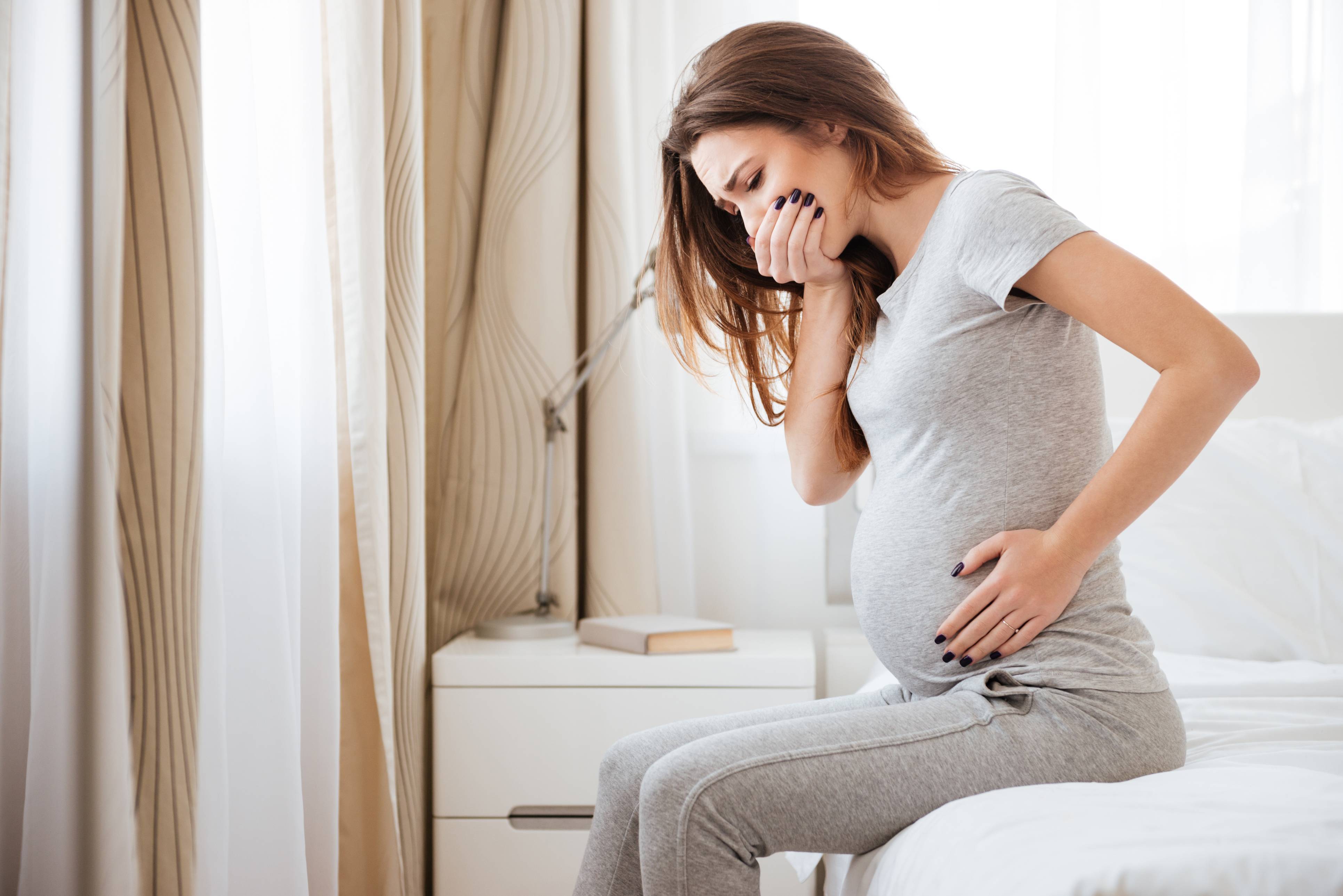 Головная боль при беременности: симптомы, причины, диагностика и лечение | ким