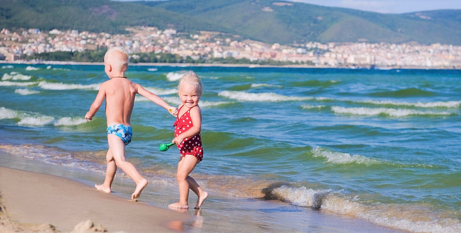 Куда поехать в Болгарию с детьми на море и как лучше добраться