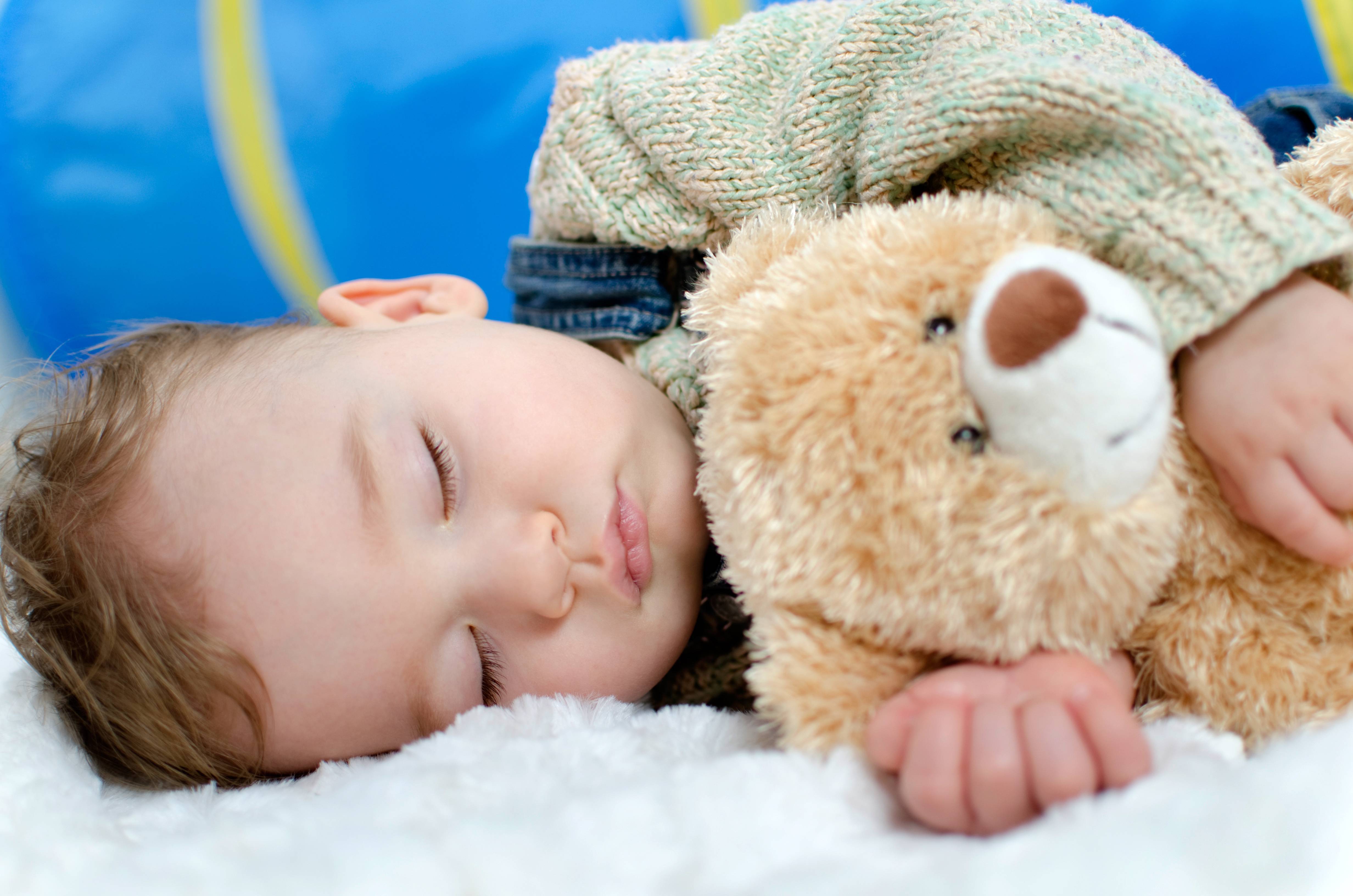 Как научить ребенка засыпать без слез: попробуйте этот метод