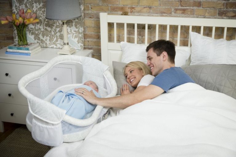 11 лучших кроваток для новорожденных в 2023 году
