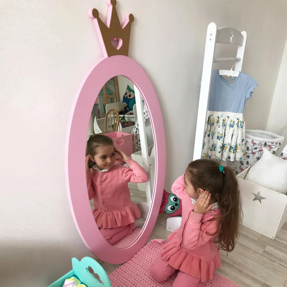 Можно ли в спальне ставить зеркало. нужно ли зеркало в детской комнате