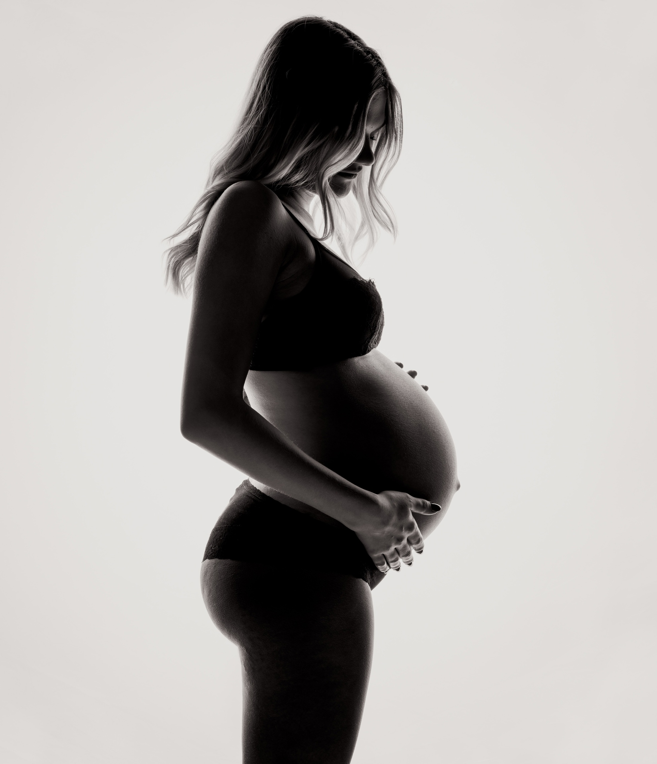 41 неделя беременности: никаких признаков родов и схваток нет, что делать