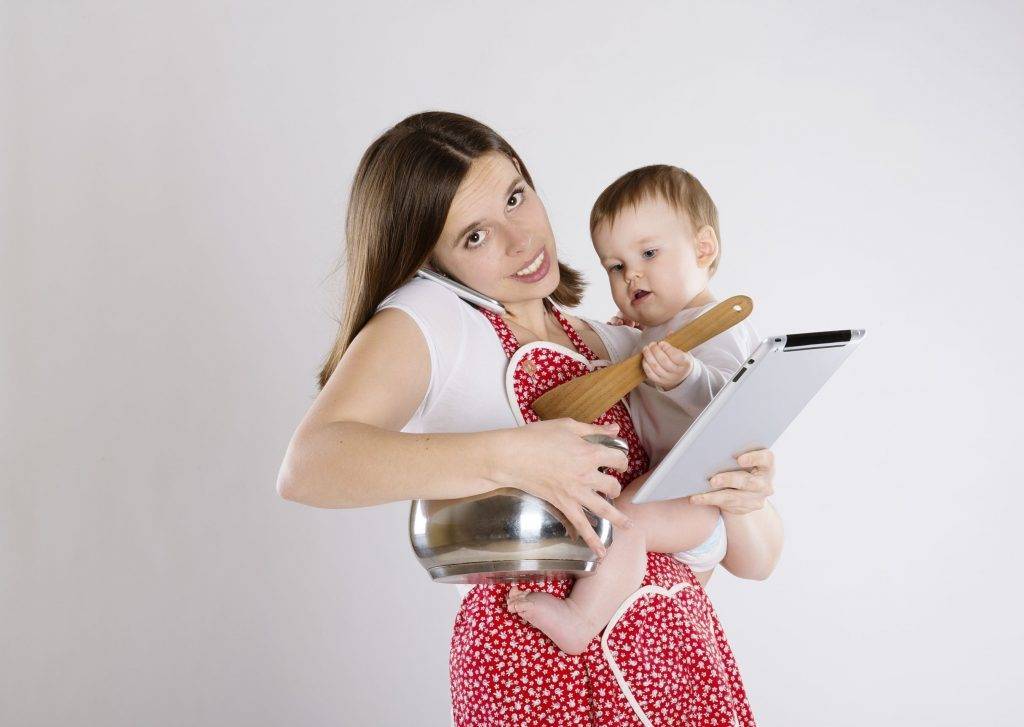 5 дел по дому, которые можно оставить на потом, если вы – молодая мама