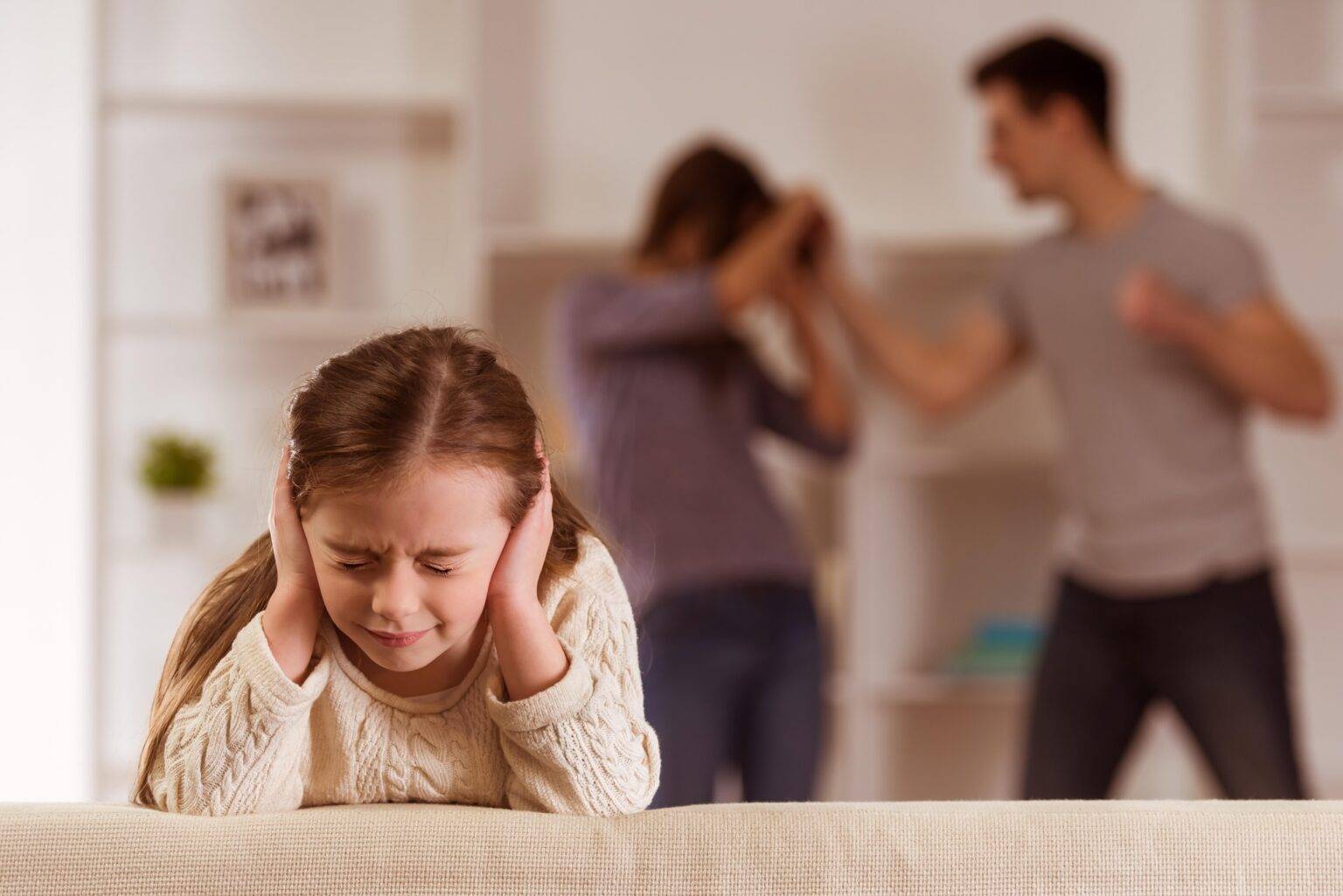 Семейные конфликты и психологическое здоровье подростков