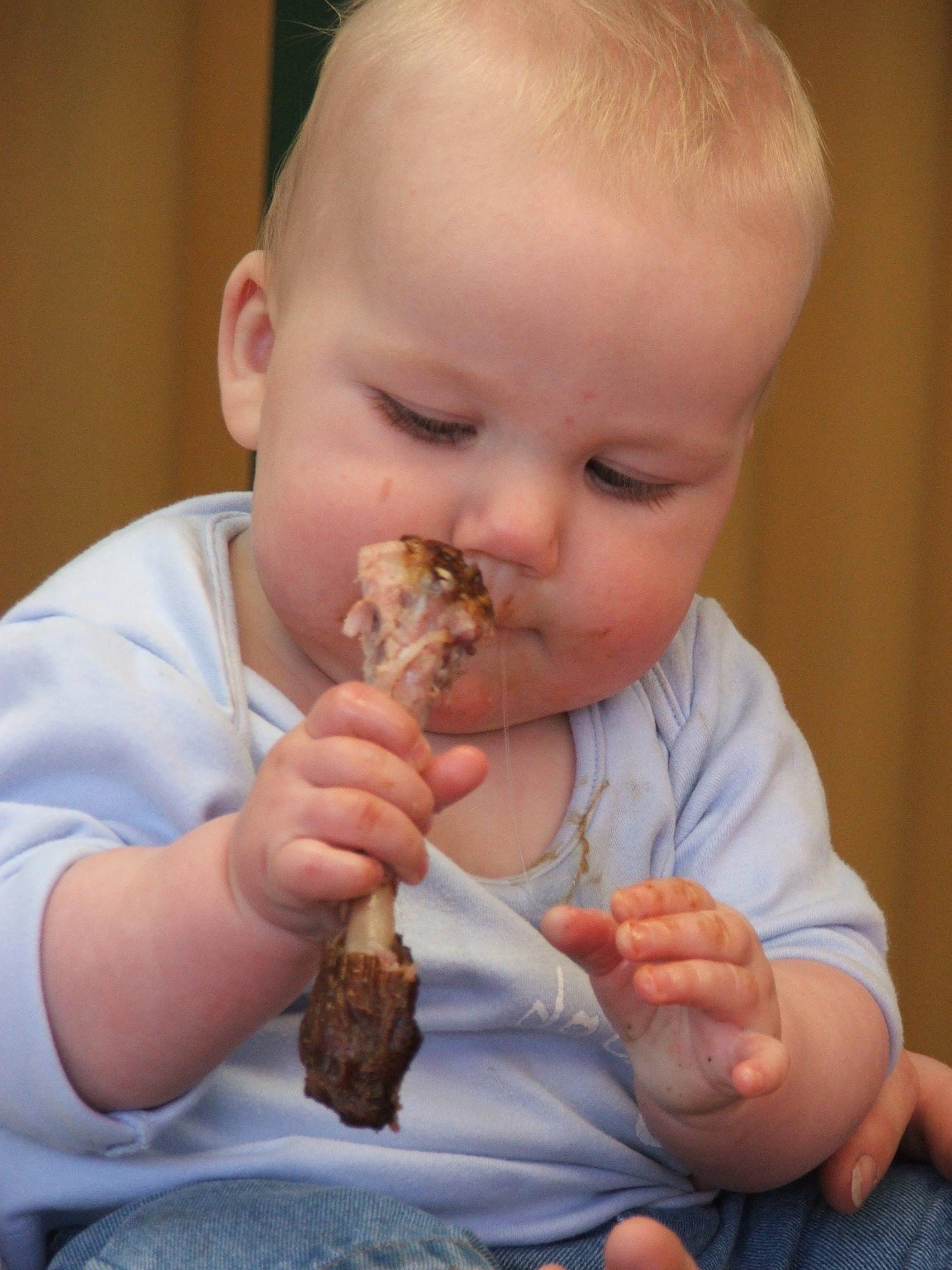 Отказ ребёнка есть мясо - 3 совета психологов, консультации