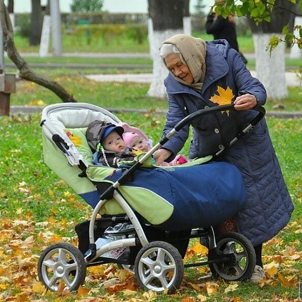 Няня или бабушка – кто лучше для ребенка? - best nanny