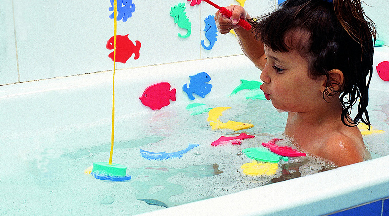 10 лучших игрушек для ванны при купании детей от года до трех лет – самые популярные игрушки в воде!