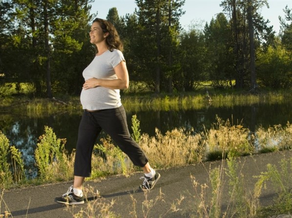 Ходьба при беременности - польза и вред, что нужно знать о пеших прогулках
