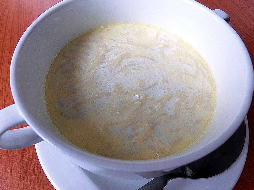 Как приготовить молочный суп с макаронами