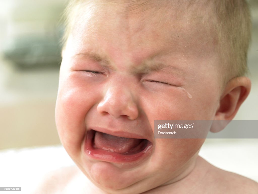Как успокоить новорожденного ребенка. что делать, если малыш все время плачет