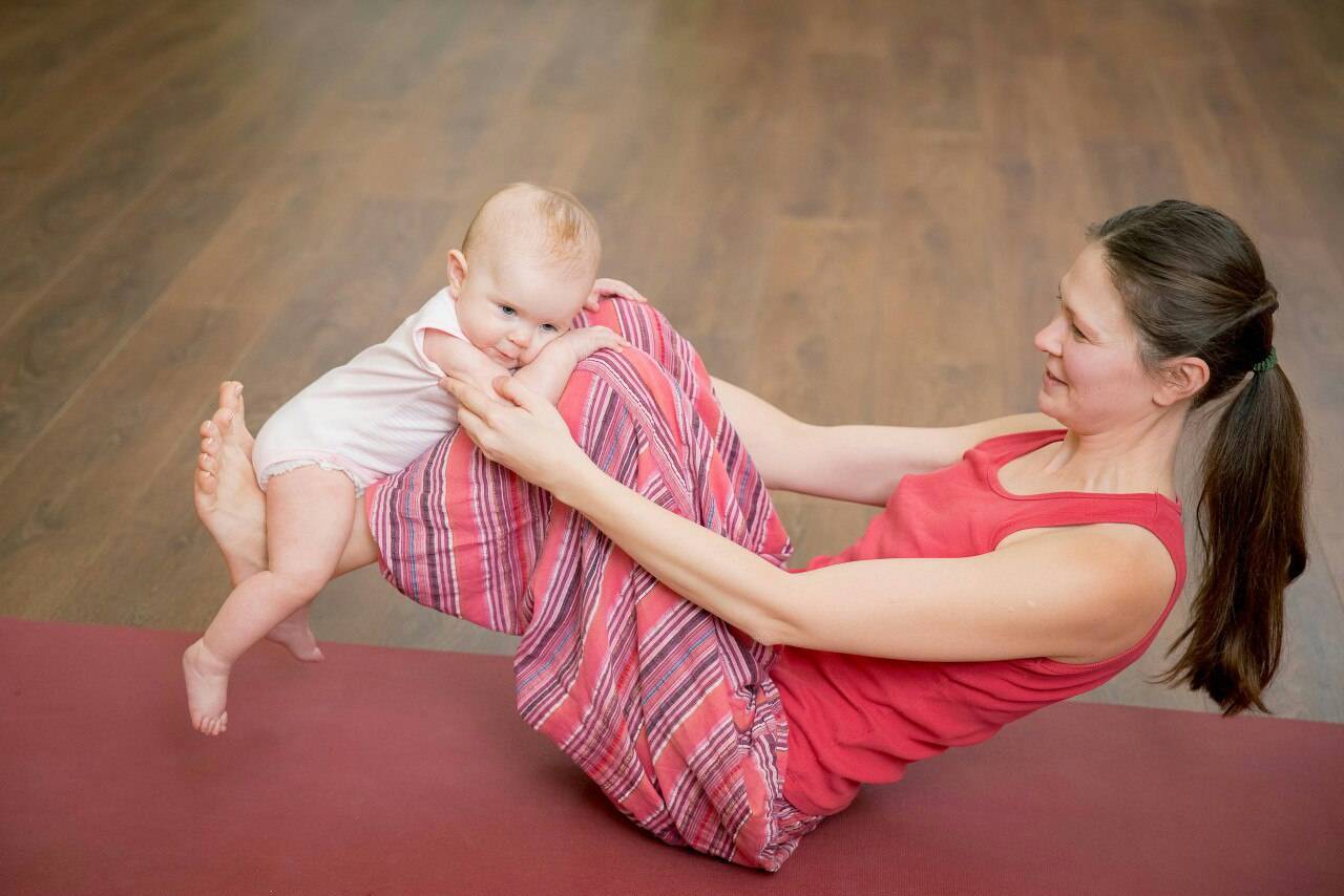 Можно ли заниматься спортом при грудном вскармливании: когда после родов разрешены физические нагрузки