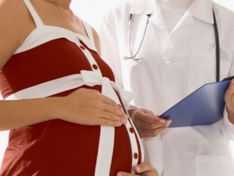 Чем опасна флюорография при беременности на всех сроках и зачем ее делать после родов. можно ли делать флюорографию при беременности