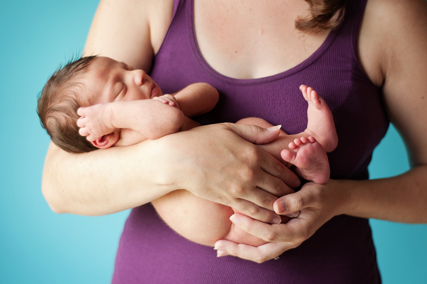 Высаживание новорождённых и грудных детей