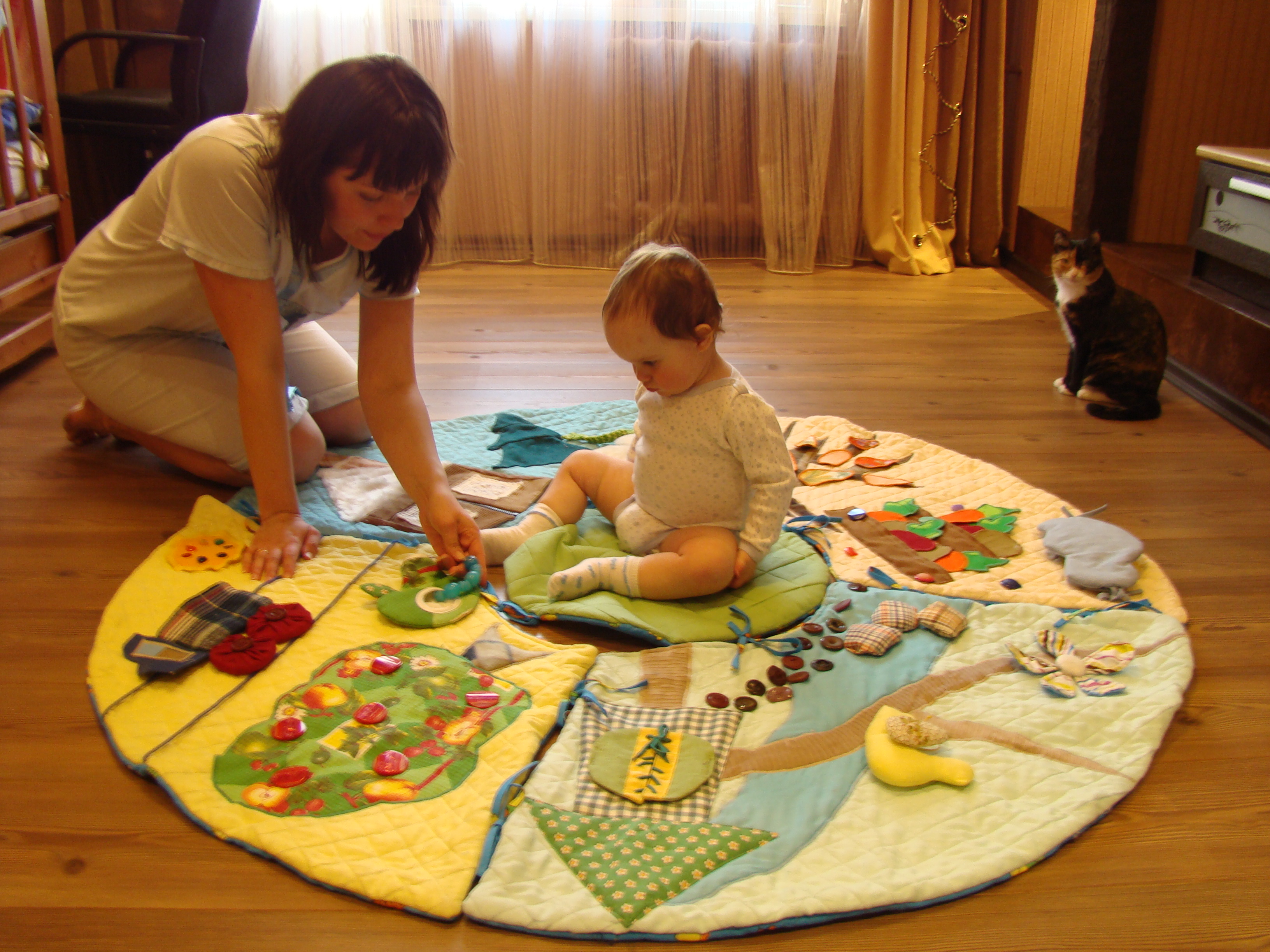 Топ-9 лучших развивающих ковриков для детей