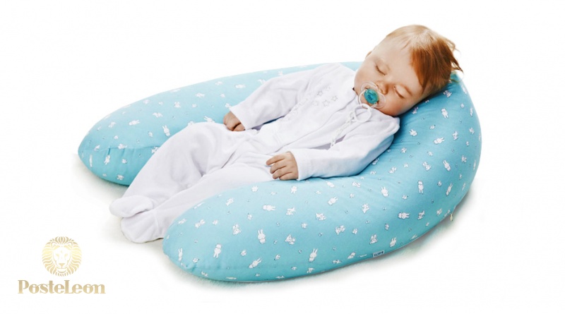 Нужна ли ортопедическая подушка для новорождённых