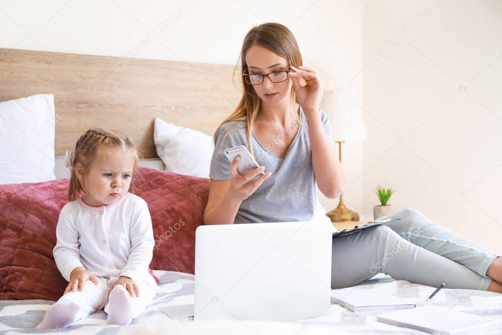 Молодая мама: работать или нет? . выход на работу после декретного отпуска