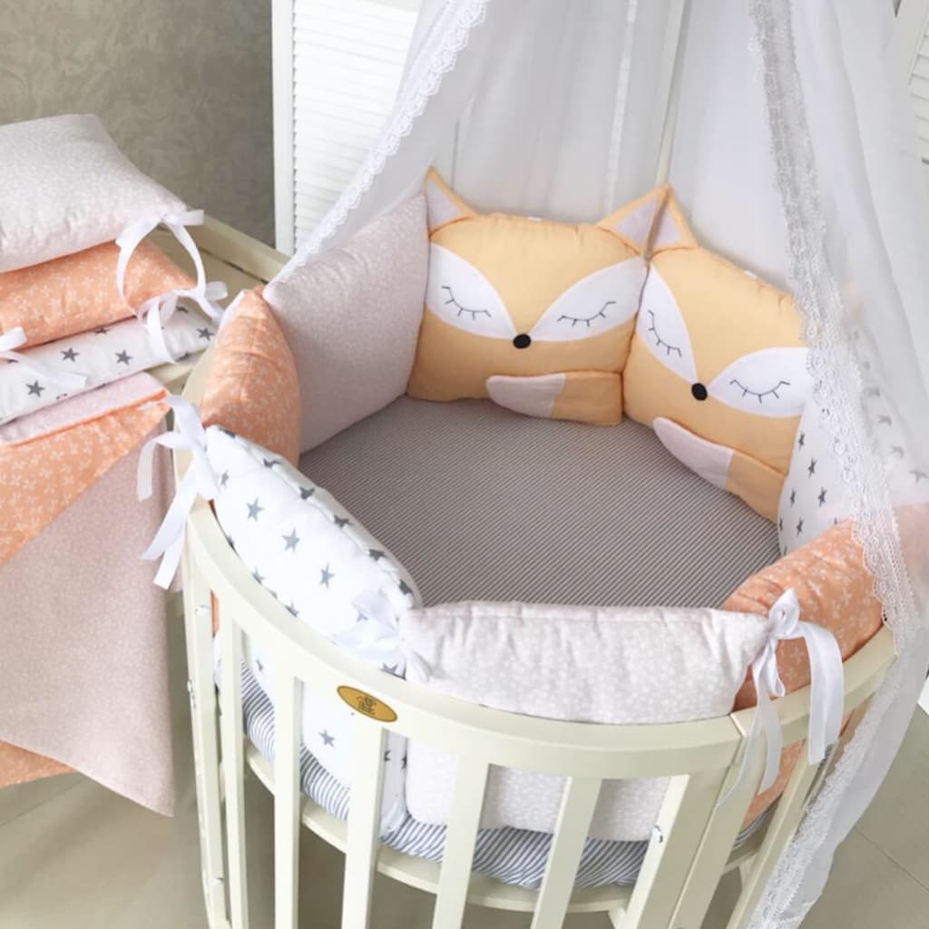 Игрушки на кроватку для новорожденных | уроки для мам