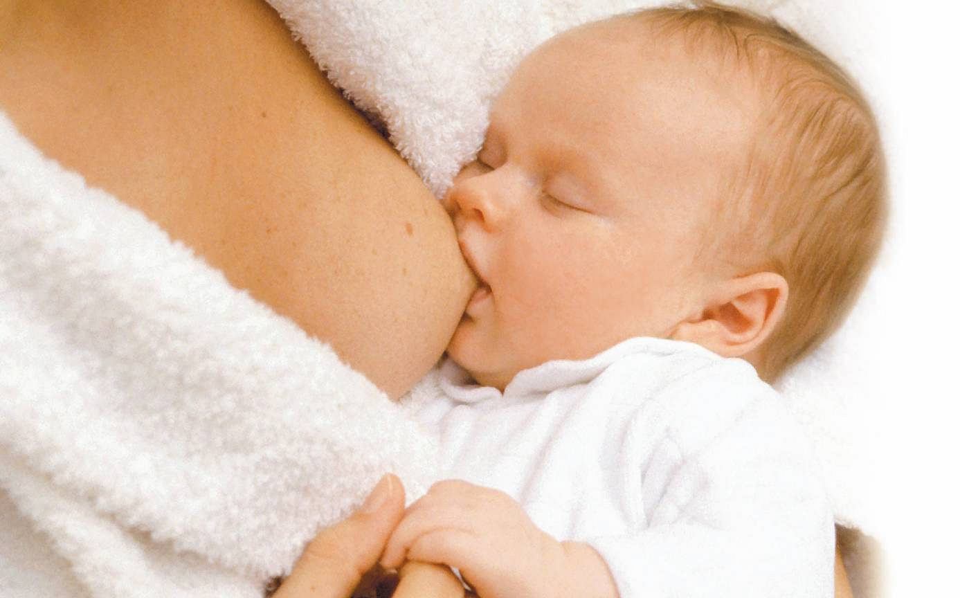 Кормить ребенка во сне грудным молоком (мальчика, девочку) | сонник fortunamag