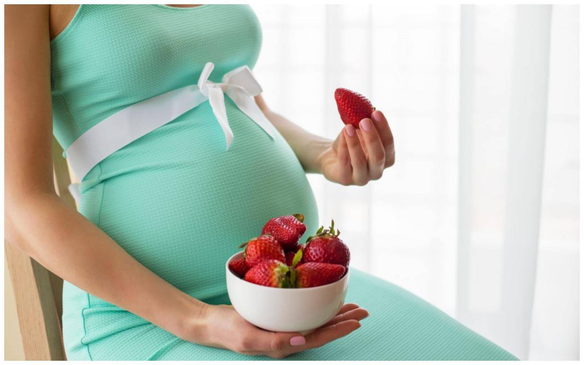 Можно ли беременным есть клубнику?