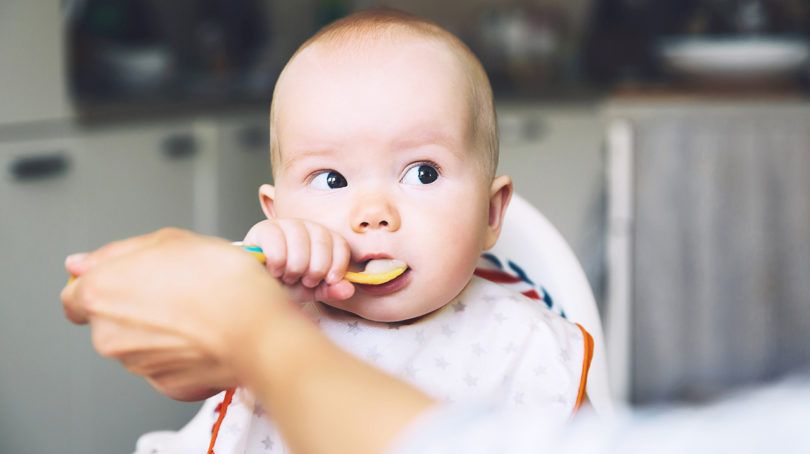 Ребёнок плохо ест прикорм | уроки для мам