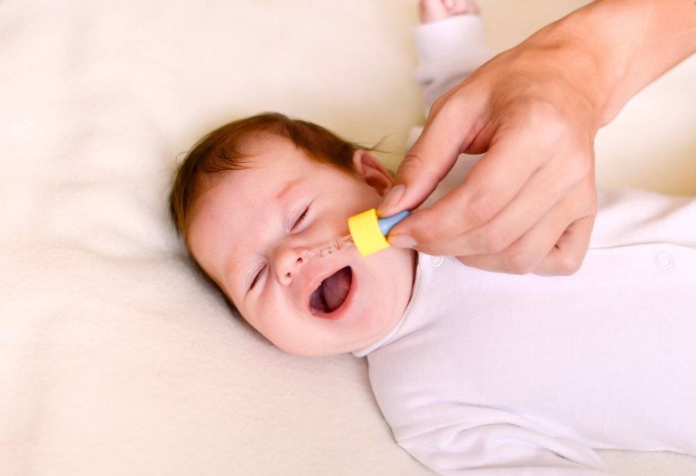 Чем лечить насморк у ребенка?