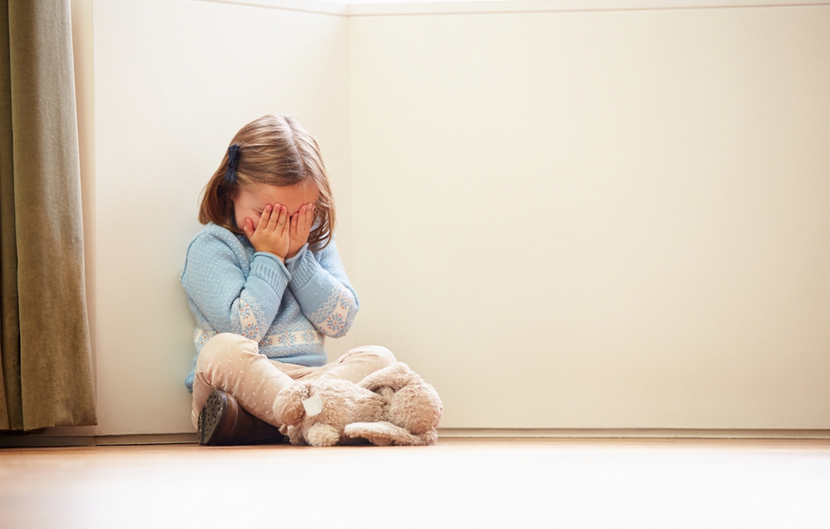 Ребенок боится спать один - как преодолеть детские страхи? - лямусик