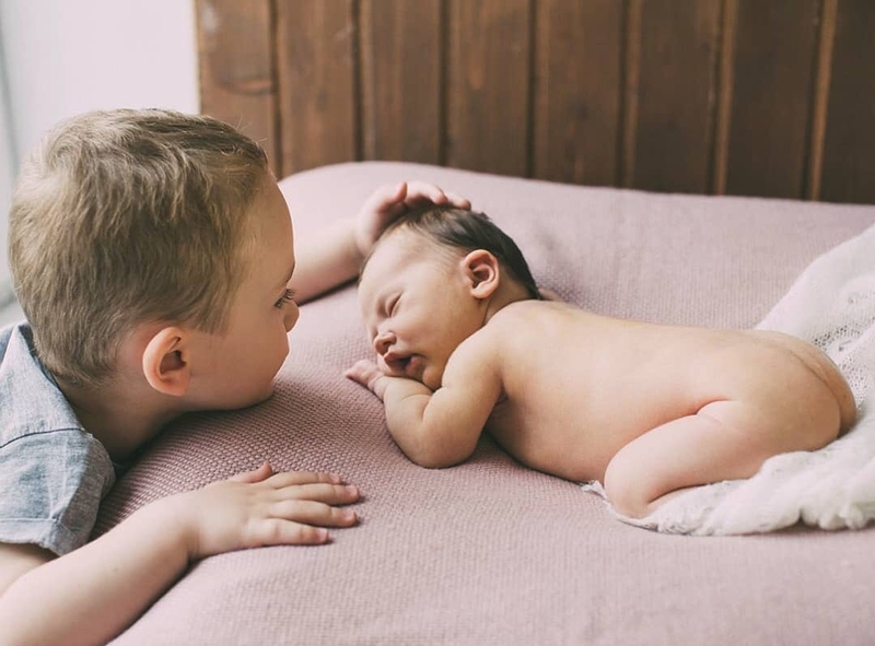 Как подготовить ребенка к рождению второго: дружба на всю жизнь
