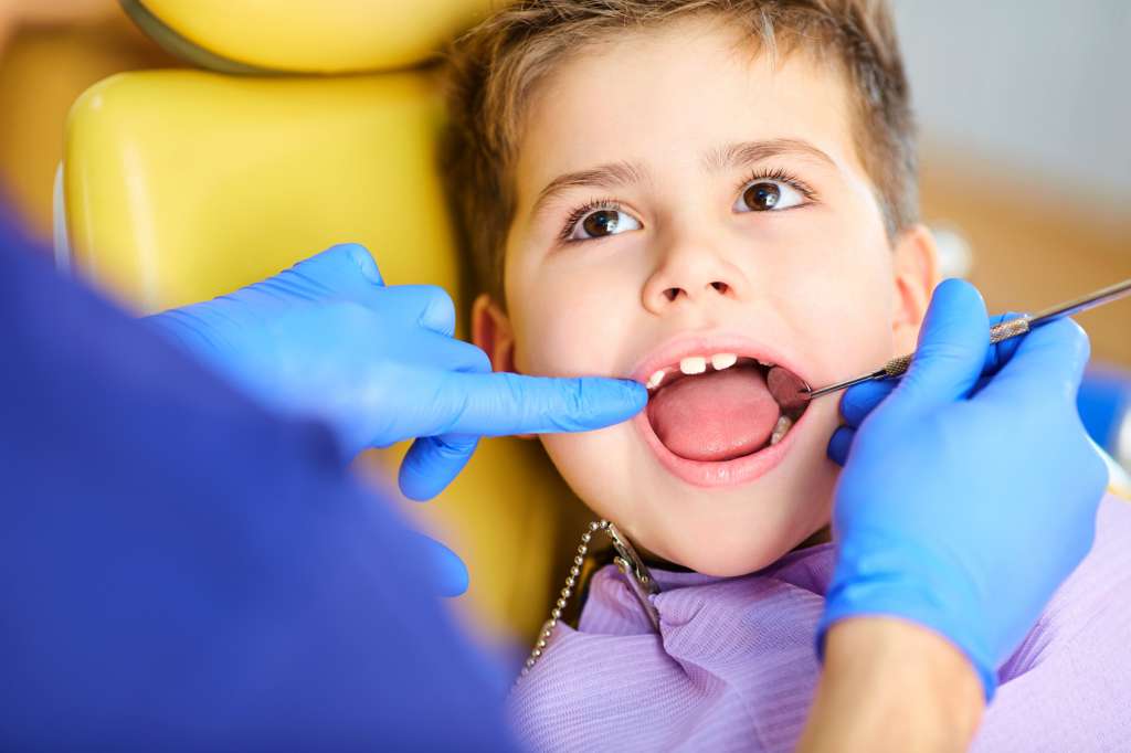 Подготовка ребенка к первому посещению стоматолога