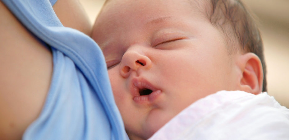 Как стерилизовать бутылочки в микроволновке: для новорожденных, кормления, без стерилизатора