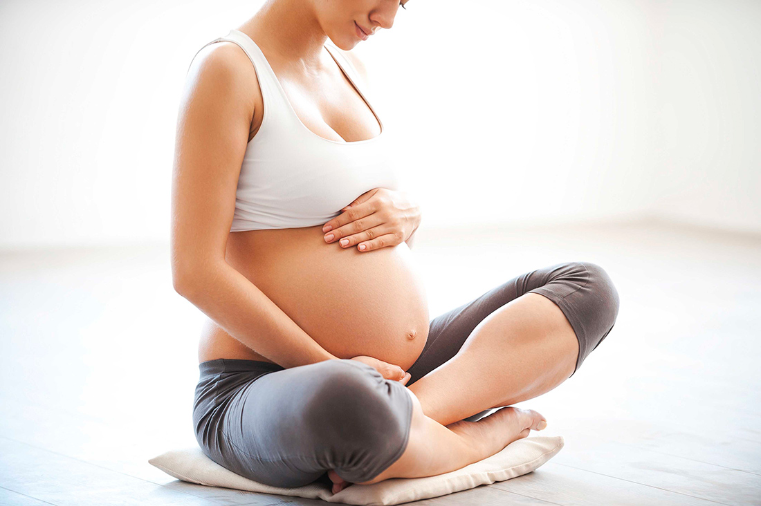 Йога для беременных: как правильно заниматься, чтобы не навредить ребенку