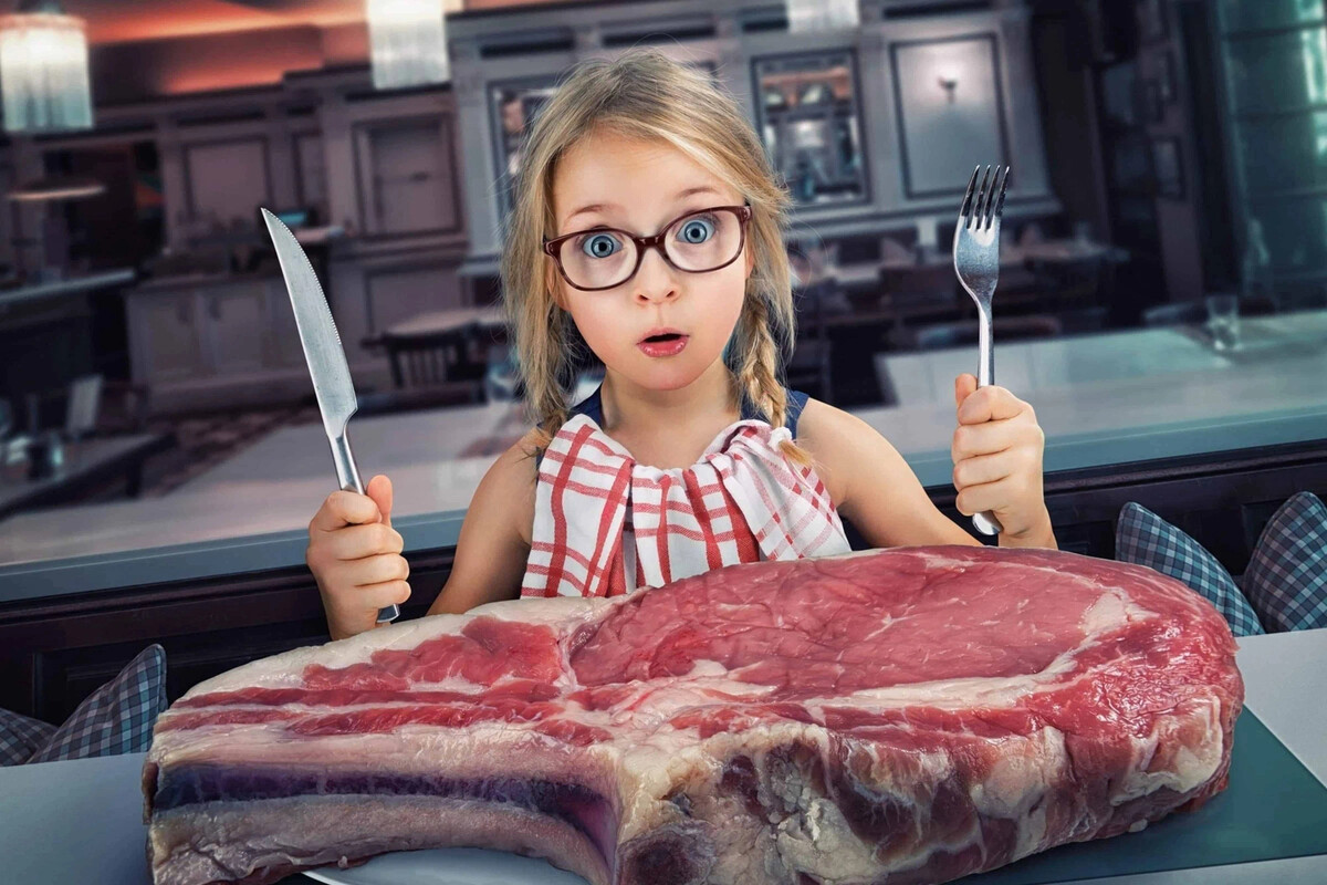 Ребенок не ест мясо – что делать и как исправить ситуацию?