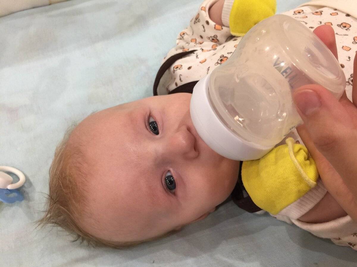 Когда можно давать воду ???? новорожденному при грудном вскармливании: нужно ли поить?