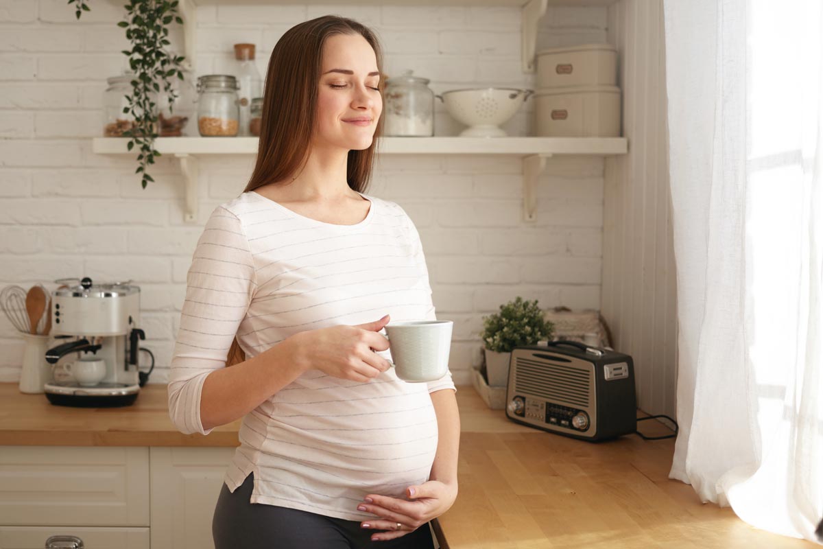 Можно ли беременной пить кофе