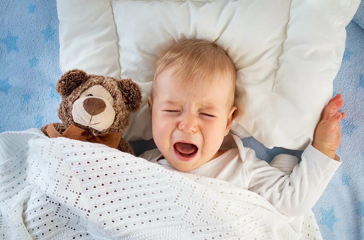 К чему снится плачущий ребенок — 34 значения сна