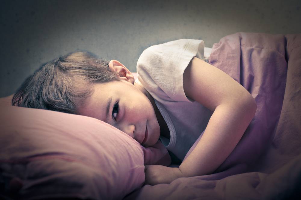 Ребёнок стал часто просыпаться ночью: почему и что делать?